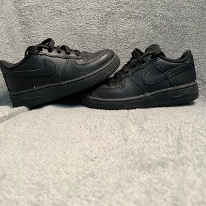 Nike Force 1 LE "Black/Black" Infant Kids' Shoe size 9c
